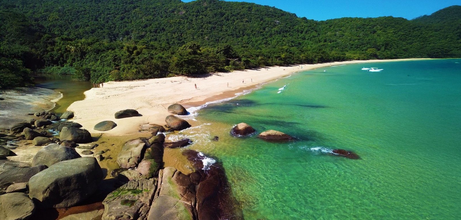 Parnaioca - Volta à Ilha – Ilha Grande Passeio de Lancha na Ilha Grande Angra dos Reis Abraão Tour