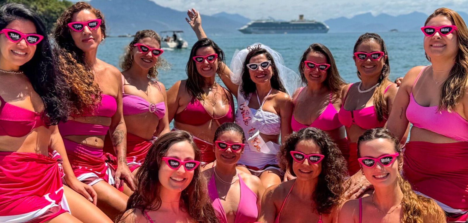 Passeio Despedida de Solteira, Ilha Grande - Angra dos Reis Abraão Tour