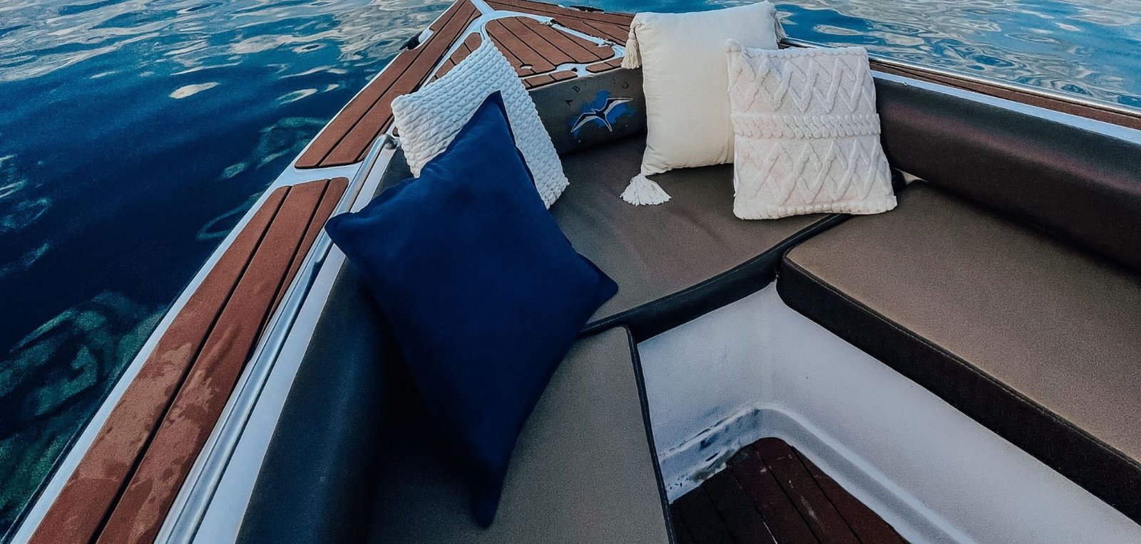 Passeio Romance em Alto Mar, Ilha Grande - Angra dos Reis Abraão Tour (14)