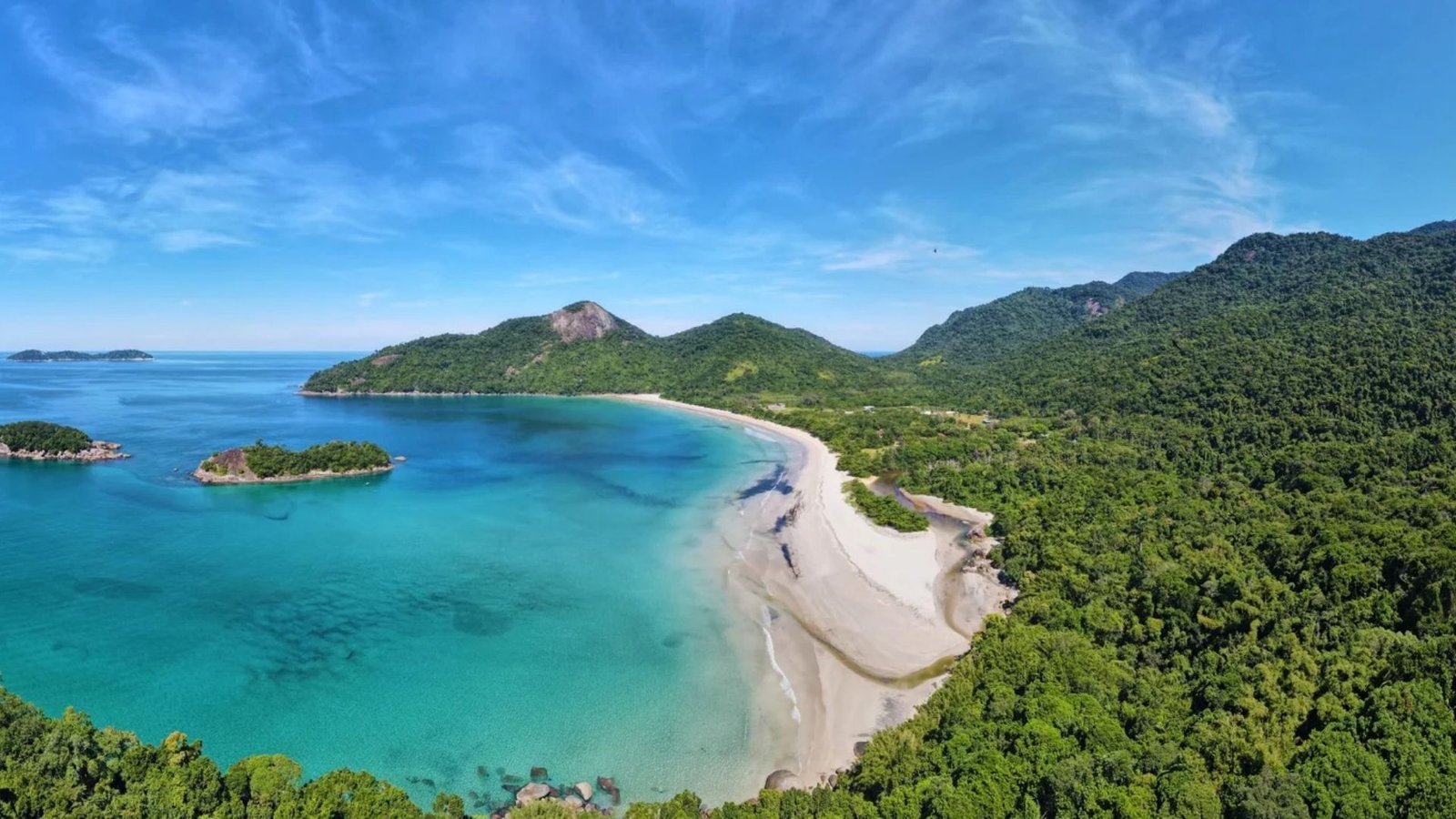 Dois Rios - Super Sul – Ilha Grande Passeio de Lancha na Ilha Grande Angra dos Reis Abraão Tour