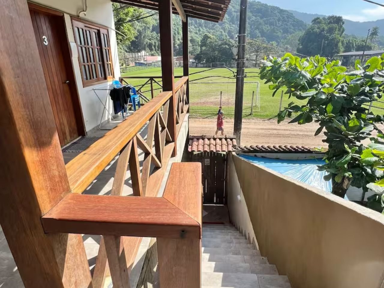 Suítes Aconchegantes com Opções de Cozinha