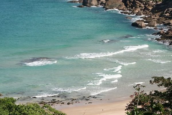 2-praia-de-santo-antonio-ilha-grande-1920×1080