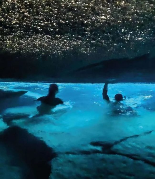 Gruta do Acaiá Passeio de Lancha na Ilha Grande Angra dos Reis Abraão Tour