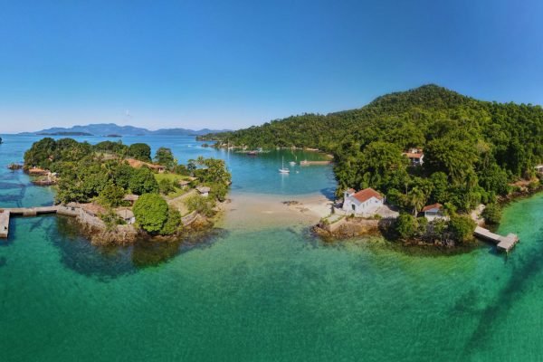 Praia da Piedade – Ilhas Paradisíacas – Passeio de Lancha na Ilha Grande Angra dos Reis Abraão Tour (2)